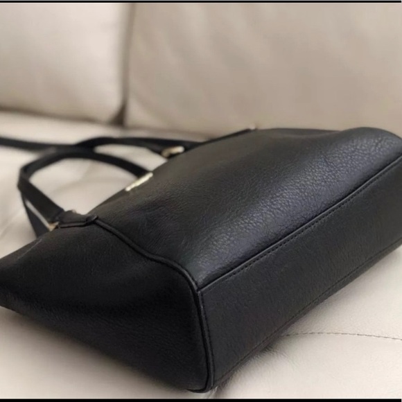 ⛔️SOLD⛔️Authentic Coach pebbled leather Satchel/Cr - Picture 8 of 8